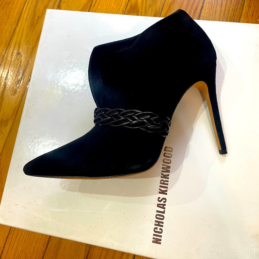 RARE Alexandre Birman suede bootie size 37 7